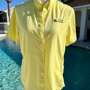 Columbia Performance Fishing Gear Short Sleeve Yellow Shirt Medium